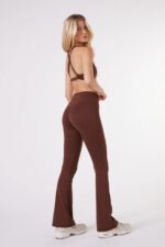 ButterSoft Flare Leggings in Chocolate - Sillvela