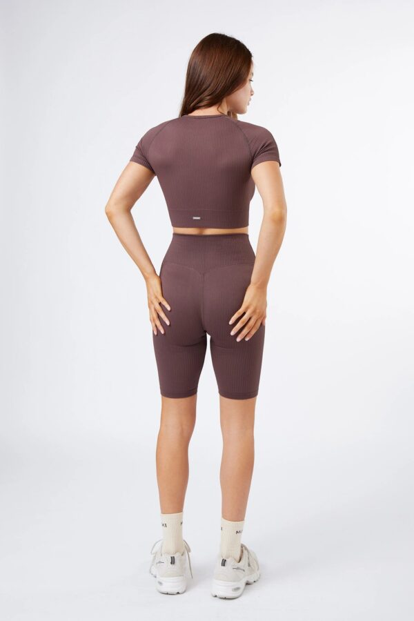 Seamless Ribbed Chocolate Set Crop Top + Short - Sillvela