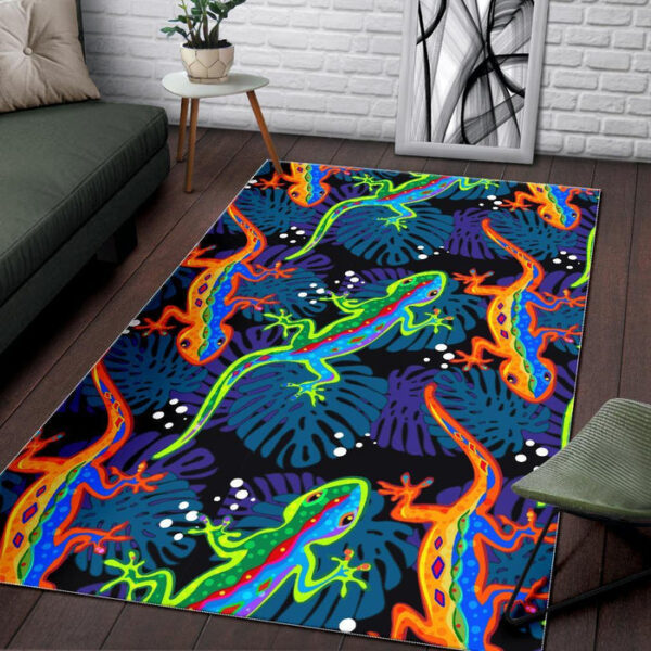 Pattern Print Lizard Sillvela Area Rug